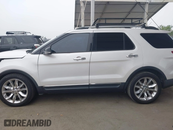 2014 Ford Explorer XLT z VIN 1FM5K7D88EGA03585, wystawiony jako IAAI lot #42443289 z przebiegiem 186 194 mil mil oraz . Historia ofert i sprzedaży dostępna na DreamBid. Obrazek 14.