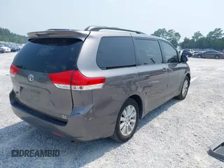 2011 Toyota Sienna XLE с VIN 5TDDK3DC7BS002538, выставлен на аукционе IAAI как лот 42385087 с пробегом 235 415 миль миль и . История ставок и продаж доступна на DreamBid. Изображение 4.
