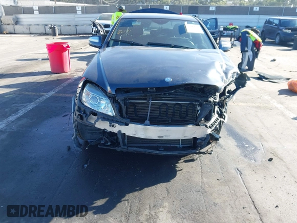 2009 Mercedes-Benz C-Class 3.5L Sport with VIN WDDGF56X39F210185, listed as a IAAI auction lot 41359354 with 1 mi miles. Bid and sale history available at carsss.com. Image 6.