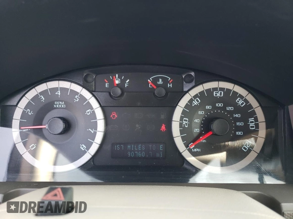 2011 Ford Escape XLS z VIN 1FMCU0C77BKB10475, wystawiony jako Copart lot #65480065 z przebiegiem 90 760 mil mil oraz Czysty tytuł • Clean title. Historia ofert i sprzedaży dostępna na DreamBid. Obrazek 9.