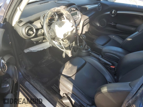 2014 MINI Hardtop S with VIN WMWXM7C51ET986340, listed as a Copart auction lot 42390825 with 71,558 mi miles and Salvage Title. Bid and sale history available at DreamBid. Image 8.