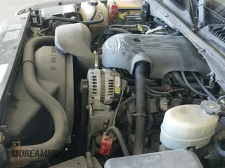 2001 Chevrolet Silverado 1500HD LS с VIN 1GCGK13U71F204242, выставлен на аукционе IAAI как лот 42648452 с пробегом 207 542 миль миль и . История ставок и продаж доступна на DreamBid. Изображение 12.