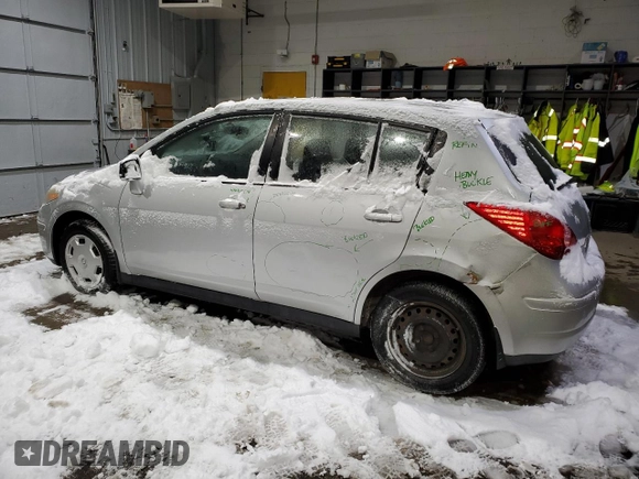 2007 Nissan Versa 1.8 S with VIN 3N1BC13E77L450063, listed as a Copart auction lot 42299135 with 81,821 mi miles and Salvage Title. Bid and sale history available at carsss.com. Image 2.