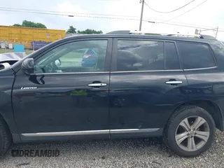 2012 Toyota Highlander Limited with VIN 5TDDK3EH4CS144826, listed as a IAAI auction lot 42151700 with 204,066 mi miles and . Bid and sale history available at DreamBid. Image 15.