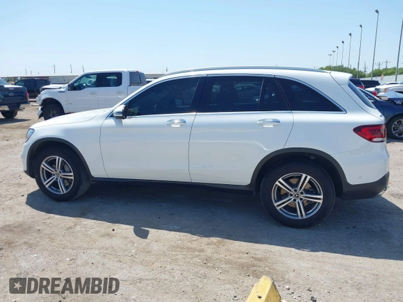 2022 Mercedes-Benz GLC with VIN W1N0G8DB3NV327355, listed as a IAAI auction lot 42008467 with 43,819 mi miles. Bid and sale history available at carsss.com. Image 14.