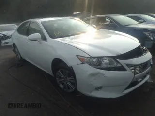 2015 Lexus ES 330 z VIN JTHBK1GG2F2203639, wystawiony jako IAAI lot #37003964 z przebiegiem 86 793 mil mil oraz . Historia ofert i sprzedaży dostępna na DreamBid. Obrazek 1.