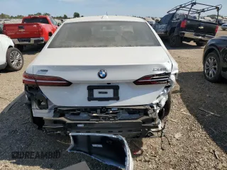 2024 BMW 5 Series 530i xDrive с VIN WBA53FJ00RCP20115, выставлен на аукционе Copart как лот 71083904 с пробегом 2 043 миль миль и Списание • Salvage title. История ставок и продаж доступна на DreamBid. Изображение 6.