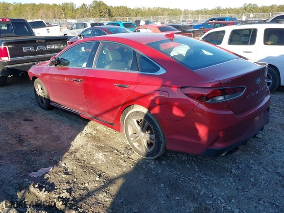 2019 Hyundai Sonata Sport with VIN 5NPE34AFXKH736229, listed as a IAAI auction lot 41355059 with 116,236 mi miles. Bid and sale history available at carsss.com. Image 3.