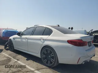 2019 BMW M5 z VIN WBSJF0C53KB284878, wystawiony jako Copart lot #59773965 z przebiegiem Nie podano mil oraz Szkoda całkowita • Salvage title. Historia ofert i sprzedaży dostępna na DreamBid. Obrazek 2.