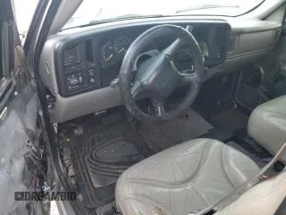 1999 GMC New Sierra 1500 SLE with VIN 2GTEC19T9X1530076, listed as a Copart auction lot 79525574 with 0 mi miles and Salvage Title. Bid and sale history available at carsss.com. Image 8.