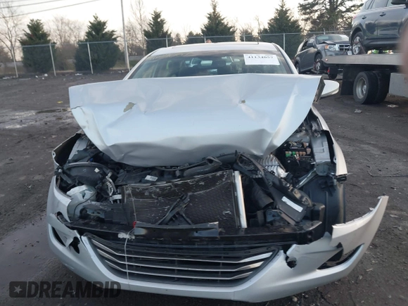 2013 Hyundai Elantra Limited with VIN 5NPDH4AE8DH240093, listed as a IAAI auction lot 41134057 with 131,567 mi miles and . Bid and sale history available at DreamBid. Image 12.