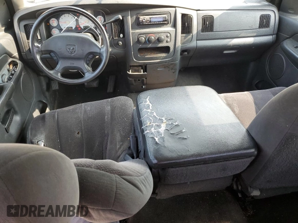 2003 Dodge 1500 ST z VIN 1D7HA18D83J657565, wystawiony jako Copart lot #59598145 z przebiegiem 252 998 mil mil oraz Czysty tytuł • Clean title. Historia ofert i sprzedaży dostępna na DreamBid. Obrazek 8.
