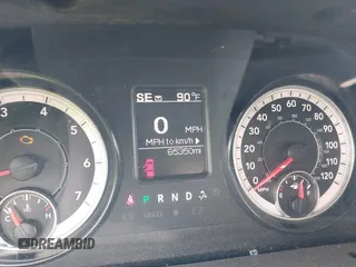2019 Ram 1500 Express z VIN 1C6RR7KT7KS519977, wystawiony jako IAAI lot #42115534 z przebiegiem 65 350 mil mil oraz . Historia ofert i sprzedaży dostępna na DreamBid. Obrazek 7.