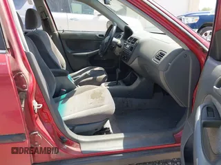 1998 Honda Civic LX with VIN 1HGEJ6676WL021762, listed as a IAAI auction lot 42067802 with 195,507 mi miles and . Bid and sale history available at DreamBid. Image 5.