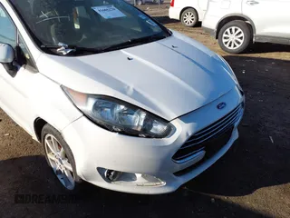 2019 Ford Fiesta SE z VIN 3FADP4EJ0KM148306, wystawiony jako IAAI lot #41666170 z przebiegiem 68 966 mil mil oraz . Historia ofert i sprzedaży dostępna na DreamBid. Obrazek 17.