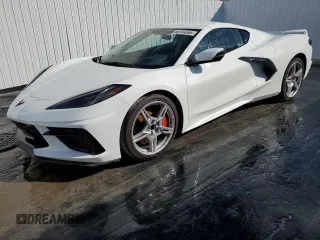2021 Chevrolet Corvette 3LT z VIN 1G1YC2D41M5116280, wystawiony jako Copart lot #88154595 z przebiegiem 16 326 mil mil oraz Czysty tytuł • Clean title. Historia ofert i sprzedaży dostępna na DreamBid. Obrazek 1.