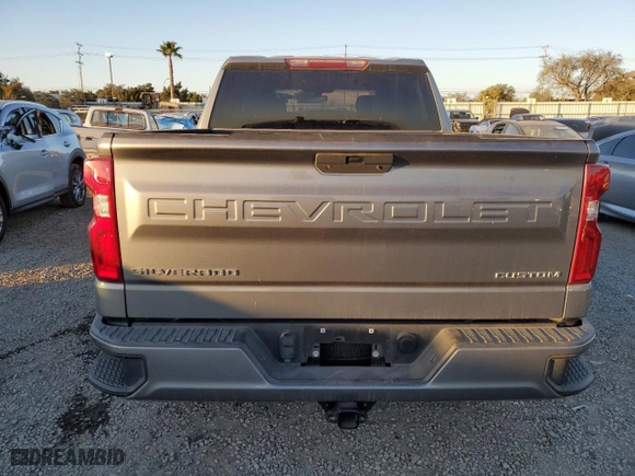 2021 Chevrolet Silverado 1500 Custom with VIN 3GCPWBEK3MG319199, listed as a Copart auction lot 89133825 with 58,904 mi miles and Salvage Title. Bid and sale history available at carsss.com. Image 6.