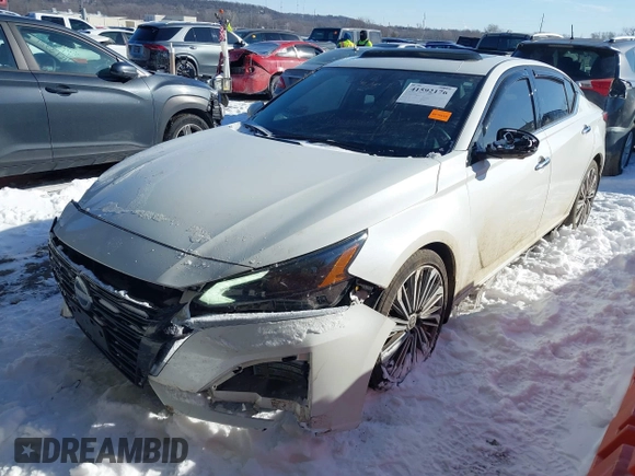 2023 Nissan Altima SL with VIN 1N4BL4EV4PN375579, listed as a IAAI auction lot 41592176 with 29,238 mi miles and . Bid and sale history available at DreamBid. Image 2.