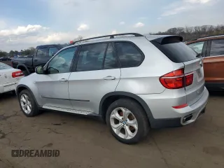 2013 BMW X5 xDrive50i with VIN 5UXZV8C52DL899056, listed as a Copart auction lot 53461625 with 186,598 mi miles and Clean title. Bid and sale history available at DreamBid. Image 2.