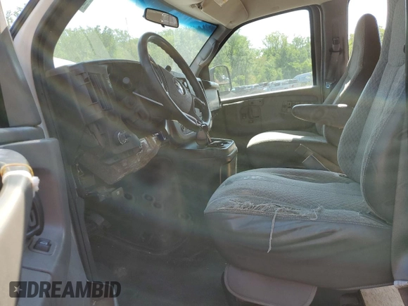 2008 Chevrolet Express Passenger with VIN 1GAHG39K981177228, listed as a Copart auction lot 55031385 with 274,971 mi miles and Salvage title. Bid and sale history available at DreamBid. Image 7.