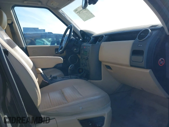 2006 Land Rover LR3 SE with VIN SALAD25416A363516, listed as a IAAI auction lot 41732507 with 132,625 mi miles. Bid and sale history available at carsss.com. Image 5.