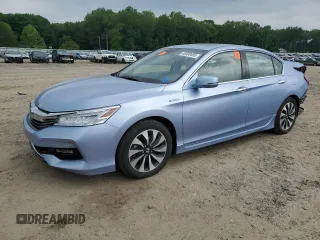 2017 Honda Accord Touring z VIN JHMCR6F75HC002359, wystawiony jako Copart lot #56608495 z przebiegiem 46 273 mil mil oraz Szkoda całkowita • Salvage title. Historia ofert i sprzedaży dostępna na DreamBid. Obrazek 1.