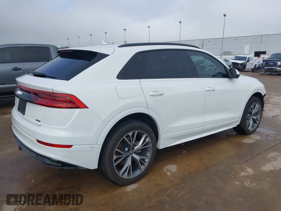 2021 Audi Q8 Premium with VIN WA1AVAF14MD003469, listed as a IAAI auction lot 41134083 with 61,861 mi miles. Bid and sale history available at carsss.com. Image 4.