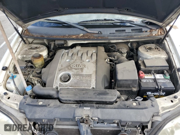 2005 Kia Sedona LX with VIN KNDUP132356623195, listed as a Copart auction lot 46623545 with 173,049 mi miles and Salvage Title. Bid and sale history available at carsss.com. Image 12.