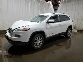 2015 Jeep Cherokee Latitude with VIN 1C4PJMCB8FW515186, listed as a Copart auction lot 44016125 with 165,357 mi miles and Non Repairable. Bid and sale history available at carsss.com. Image 1.