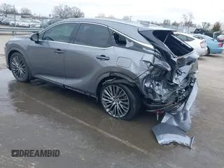 2023 Lexus RX 350 z VIN 2T2BAMCA4PC017770, wystawiony jako IAAI lot #41546843 z przebiegiem 31 501 mil mil oraz . Historia ofert i sprzedaży dostępna na DreamBid. Obrazek 3.