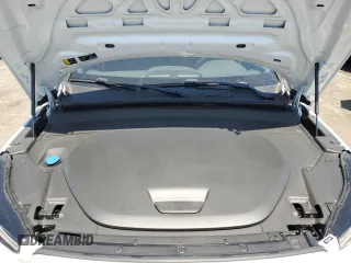 2022 Volvo C40 Recharge Pure Electric Ultimate with VIN YV4ED3GB9N2005757, listed as a Copart auction lot 58336704 with 6,927 mi miles and Salvage Title. Bid and sale history available at carsss.com. Image 11.