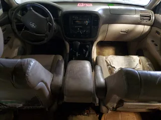 2001 Toyota Land Cruiser with VIN JTEHT05J112007231, listed as a Copart auction lot 44719315 with 0 mi miles and Salvage Title. Bid and sale history available at carsss.com. Image 8.