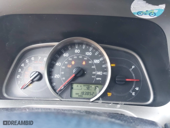 2015 Toyota RAV4 XLE with VIN 2T3RFREV6FW343687, listed as a IAAI auction lot 42024522 with 183,852 mi miles. Bid and sale history available at carsss.com. Image 7.