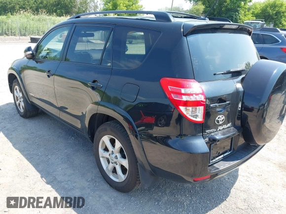 2010 Toyota RAV4 Limited с VIN JTMDF4DV2A5025032, выставлен на аукционе IAAI как лот 42672176 с пробегом 170 739 миль миль и . История ставок и продаж доступна на DreamBid. Изображение 3.