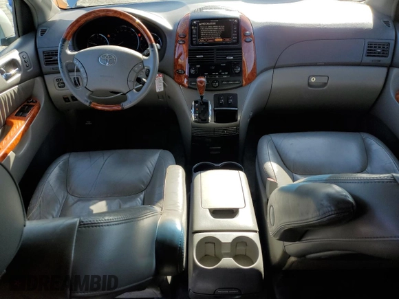 2006 Toyota Sienna XLE with VIN 5TDBA22C56S075100, listed as a Copart auction lot 51346925 with 247,141 mi miles and Salvage Title. Bid and sale history available at carsss.com. Image 8.