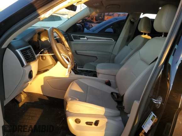 2022 Volkswagen Atlas SE with VIN 1V2JR2CA0NC565573, listed as a Copart auction lot 41456725 with 87,353 mi miles and Salvage title. Bid and sale history available at DreamBid. Image 7.
