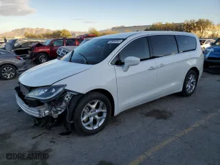2020 Chrysler Pacifica Touring with VIN 2C4RC1FG7LR110210, listed as a Copart auction lot 43465505 with 72,704 mi miles and Salvage Title. Bid and sale history available at carsss.com. Image 1.