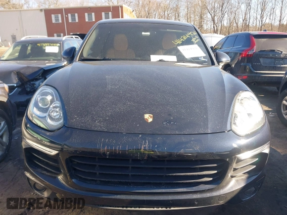2016 Porsche Cayenne with VIN WP1AA2A28GKA37162, listed as a IAAI auction lot 41424921 with 95,717 mi miles. Bid and sale history available at carsss.com. Image 12.