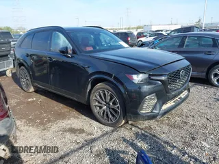 2025 Mazda CX-70 S Premium z VIN JM3KJDHC3S1101758, wystawiony jako IAAI lot #41997770 z przebiegiem Nie podano mil oraz . Historia ofert i sprzedaży dostępna na DreamBid. Obrazek 1.