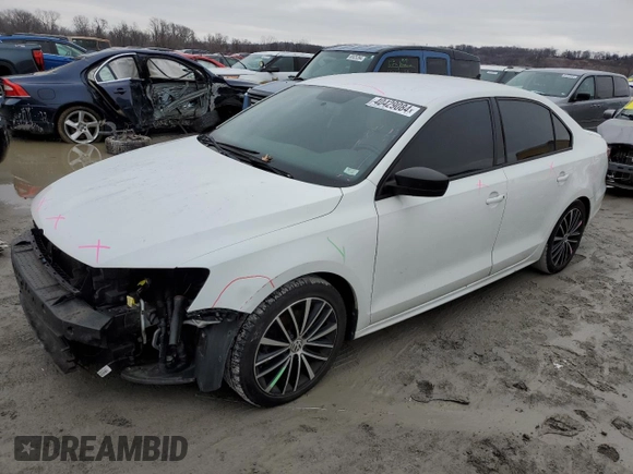2016 Volkswagen Jetta Sport with VIN 3VWB17AJ3GM239133, listed as a Copart auction lot 40429084 with 130,875 mi miles and Salvage title. Bid and sale history available at DreamBid. Image 1.