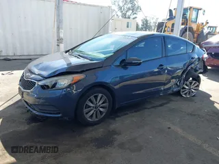 2014 Kia Forte LX with VIN KNAFX4A67E5182013, listed as a IAAI auction lot 41878931 with 35,967 mi miles. Bid and sale history available at carsss.com. Image 17.