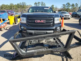 2020 GMC Canyon 4WD SLE with VIN 1GTG6CEN8L1237675, listed as a Copart auction lot 47034455 with 79,581 mi miles and Salvage Title. Bid and sale history available at carsss.com. Image 5.