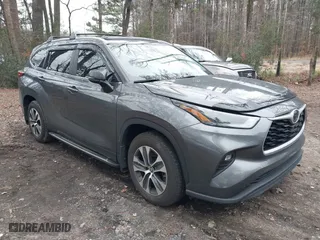 2023 Toyota Highlander L with VIN 5TDKDRAH2PS520486, listed as a IAAI auction lot 41163516 with 43,952 mi miles. Bid and sale history available at carsss.com. Image 1.