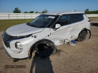 2022 Mitsubishi Outlander SE z VIN JA4J3UA80NZ026246, wystawiony jako Copart lot #52438755 z przebiegiem Nie podano mil oraz Szkoda całkowita • Salvage title. Historia ofert i sprzedaży dostępna na DreamBid. Obrazek 1.