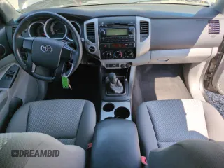 2012 Toyota Tacoma z VIN 5TFUU4EN2CX046135, wystawiony jako Copart lot #59400405 z przebiegiem 105 033 mil mil oraz Szkoda całkowita • Salvage title. Historia ofert i sprzedaży dostępna na DreamBid. Obrazek 8.