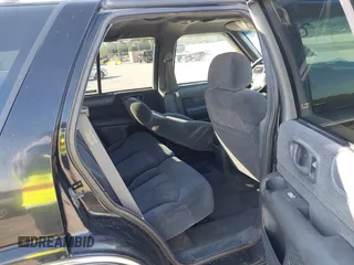 2000 Chevrolet Blazer LT with VIN 1GNDT13W5Y2244197, listed as a IAAI auction lot 41440176 with 133,797 mi miles and . Bid and sale history available at DreamBid. Image 8.
