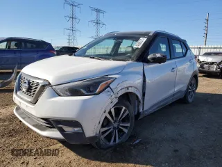 2019 Nissan Kicks SR with VIN 3N1CP5CU5KL508557, listed as a Copart auction lot 42686375 with 35,022 mi miles and Salvage Title. Bid and sale history available at carsss.com. Image 1.