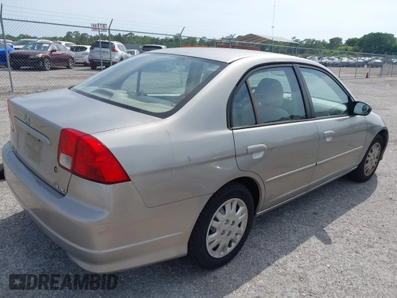 2004 Honda Civic LX with VIN 2HGES16594H601211, listed as a IAAI auction lot 42097402 with 89,572 mi miles. Bid and sale history available at carsss.com. Image 4.
