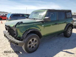 2022 Ford Bronco with VIN 1FMDE5BH8NLB01842, listed as a Copart auction lot 49417425 with 18,662 mi miles and Salvage Title. Bid and sale history available at carsss.com. Image 1.