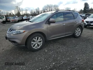 2014 Nissan Murano SL z VIN JN8AZ1MW3EW521009, wystawiony jako Copart lot #44502975 z przebiegiem 138 027 mil mil oraz Szkody całkowita. Historia ofert i sprzedaży dostępna na DreamBid. Obrazek 1.